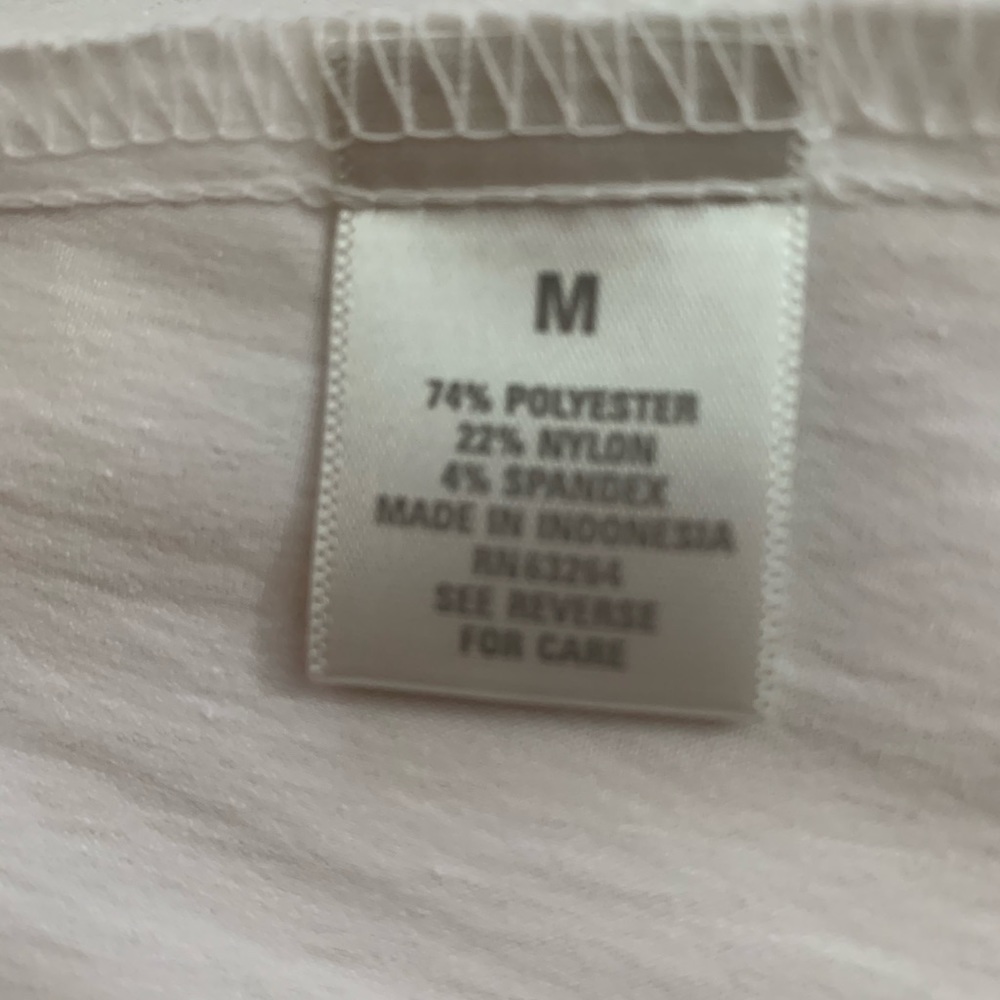 NWT White button down shirt sleeve top - Picture 3 of 3